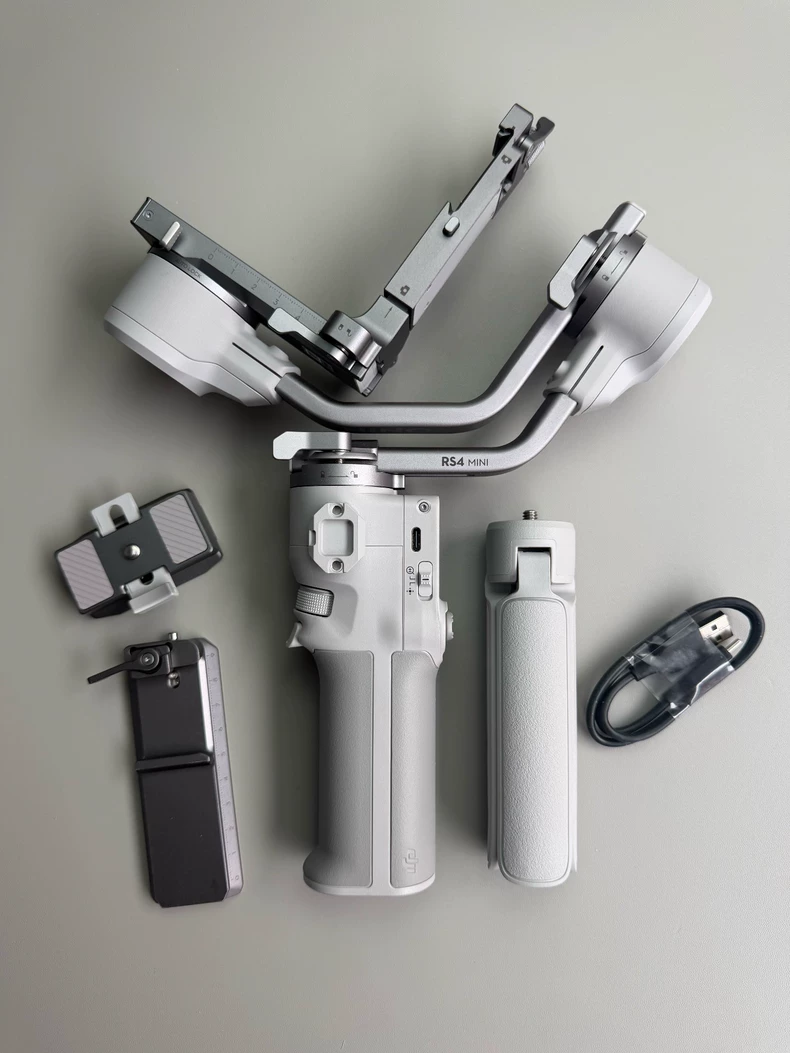 DJI RS 4 Mini Gimbal