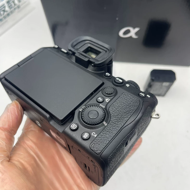 Sony A7M4 / Sony A7 IV