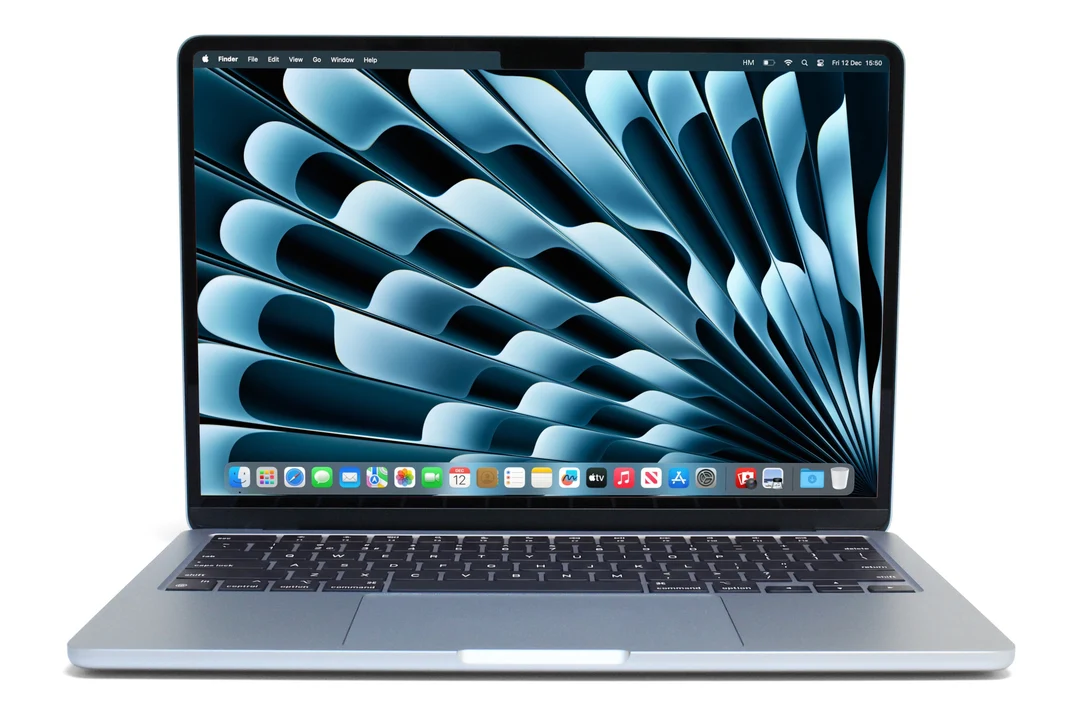 Apple MacBook Air (13-inch, M5, 2026)