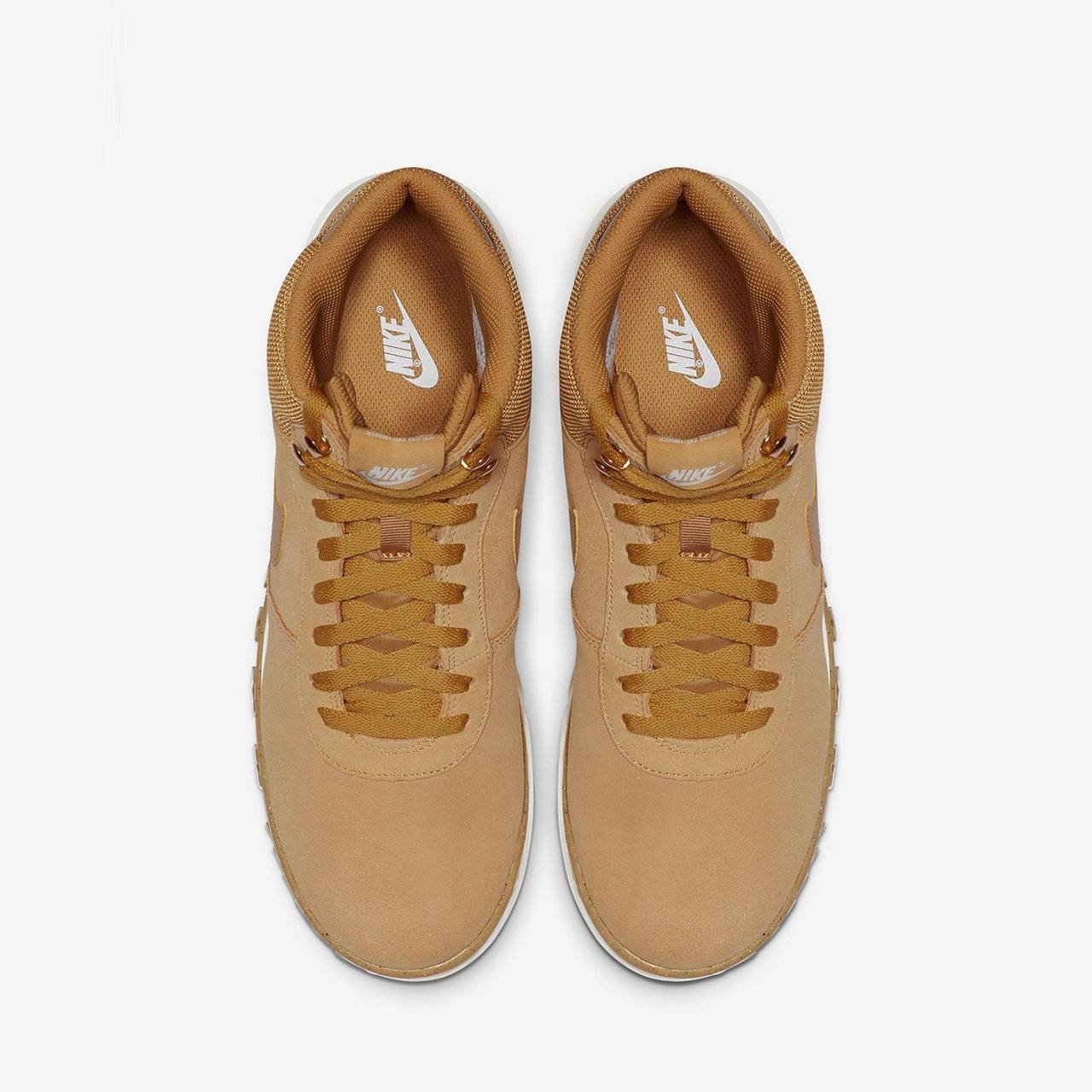 Nike Authentic HOODLAND SUEDE 